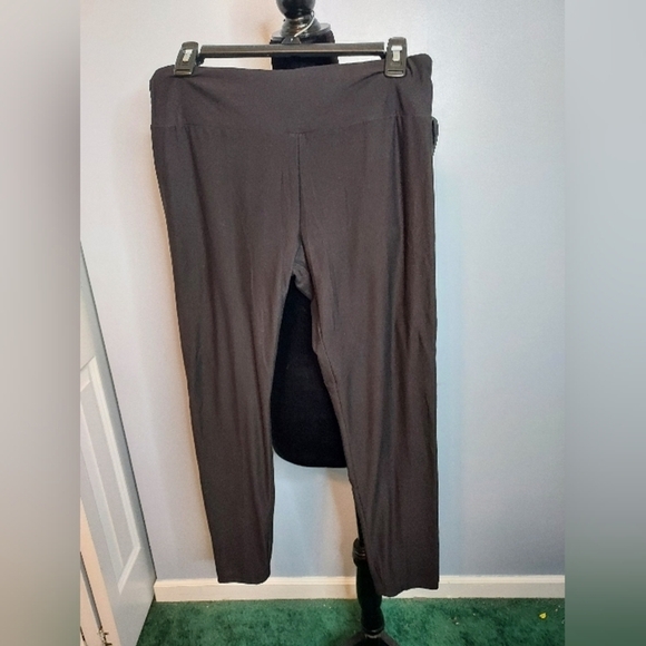 No Boundaries Black Leggings Size Large (11-13) - Picture 3 of 8